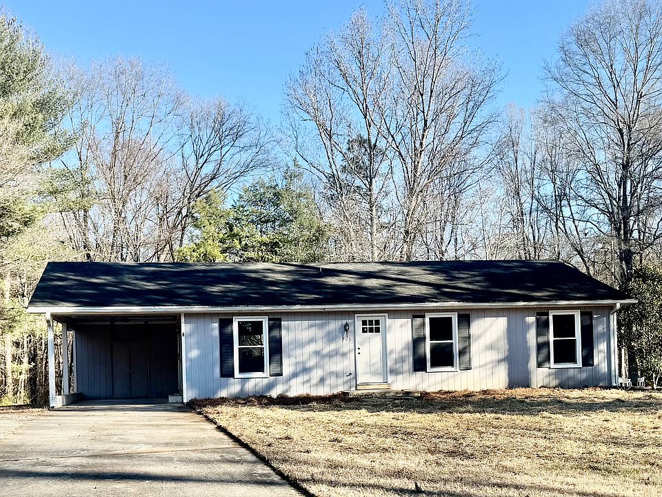 1st image of 205 Cedar Forest Ln