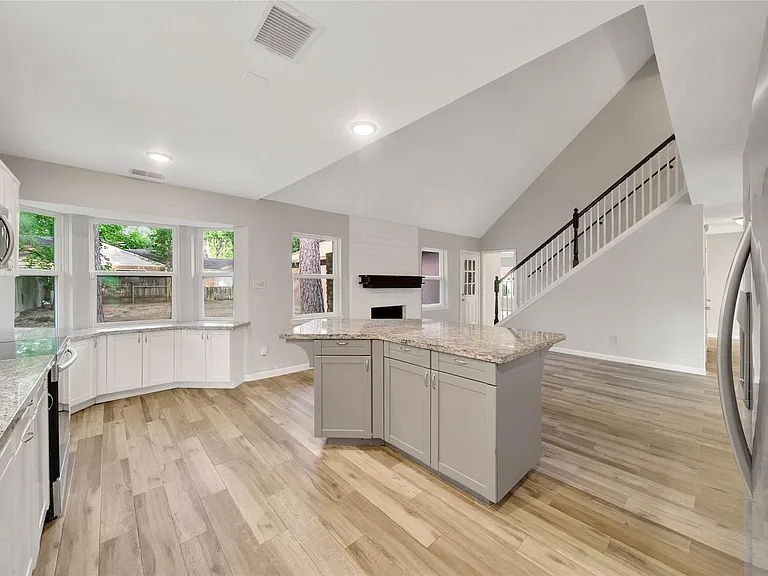 14719 Cedar Point Dr — Photo 8