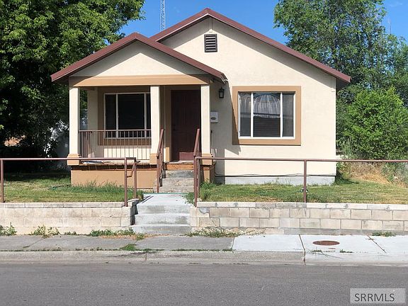 2nd image of 493 N Higbee Ave