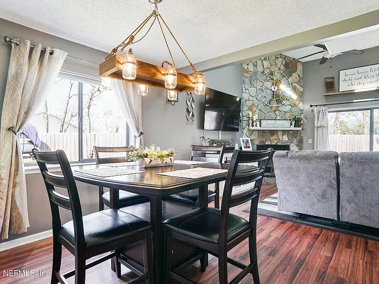 8434 Allwine Ct — Photo 2