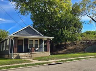 5682 Silver St, Cincinnati, OH 45216