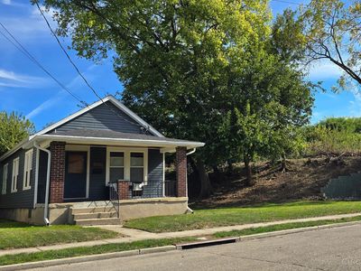 5682 Silver St, Cincinnati, OH, 45216