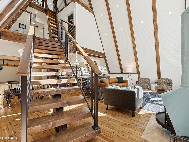 123 Little Mountain Rd — Photo 36