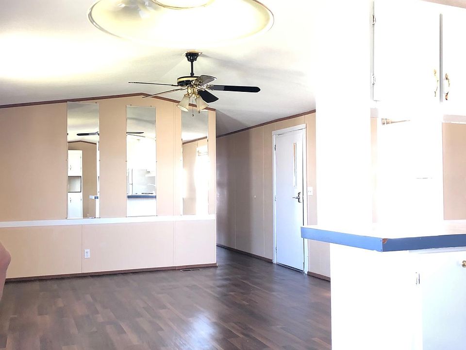 1st image of 850 Stone St Trlr 20