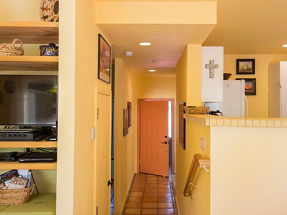 4th image of 663 Bishops Lodge Rd APT 77