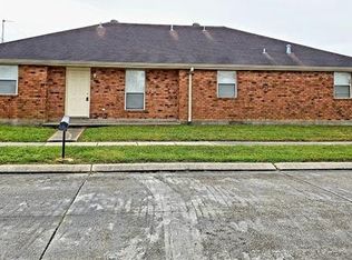 9104 Virtue St, Chalmette, LA 70043