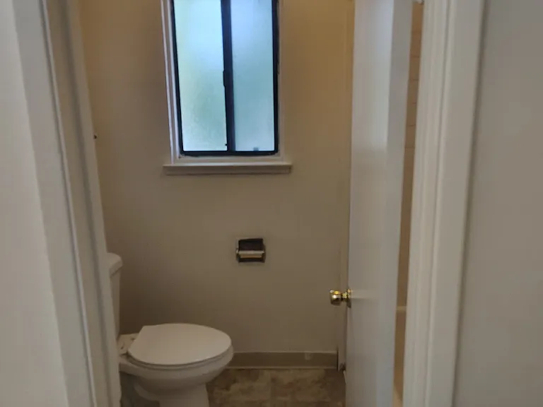 2125 North Ave #18 — Photo 7