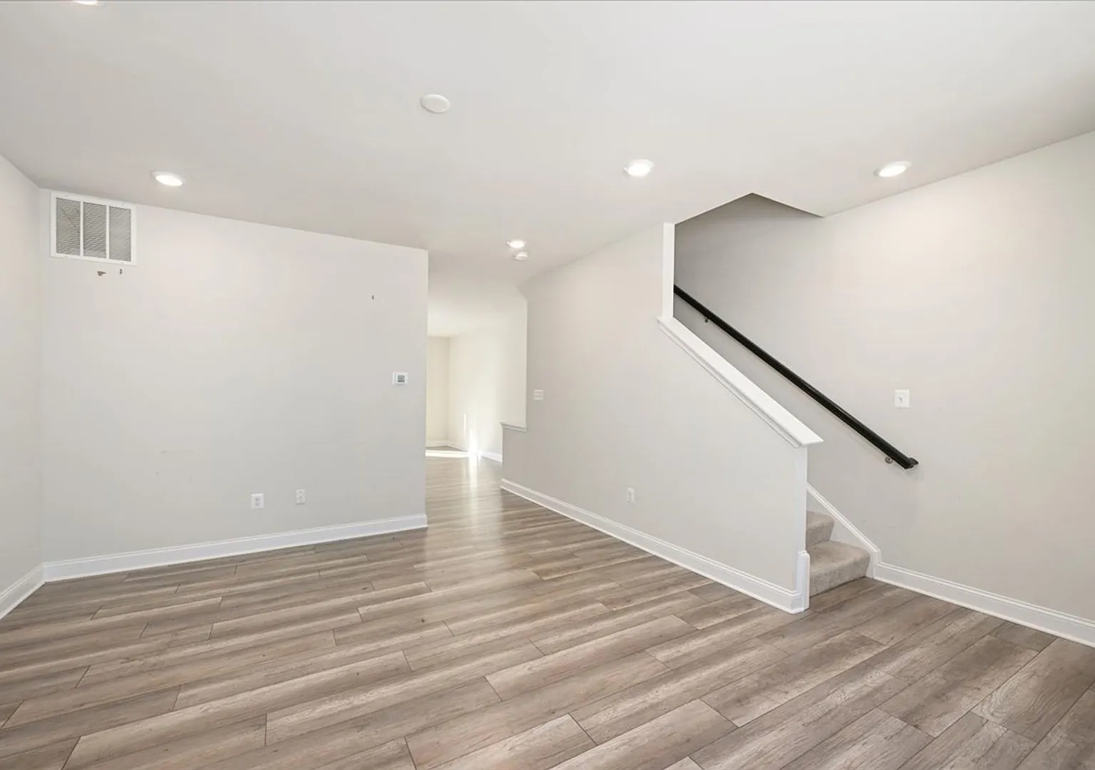 Plantation Lakes Townhome | $2,195/Month | 3 Bedrooms + Resort-Style Amenities — Photo 3