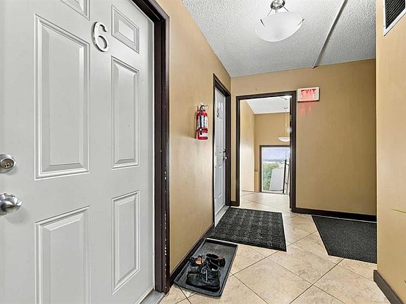 5th image of 1905 S 11th Ave SW #6