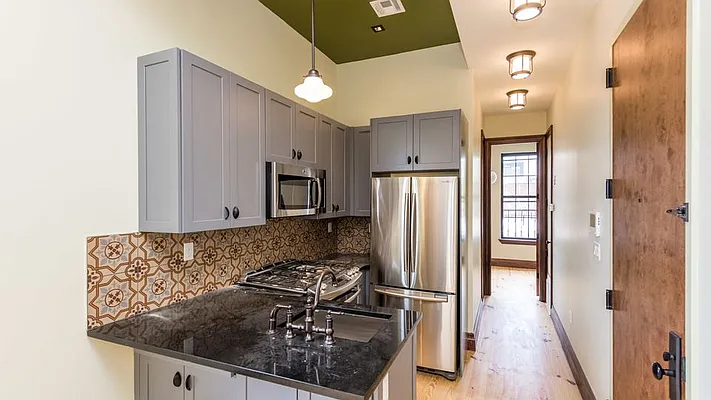 Rented by Nooklyn NYC LLC | media 40