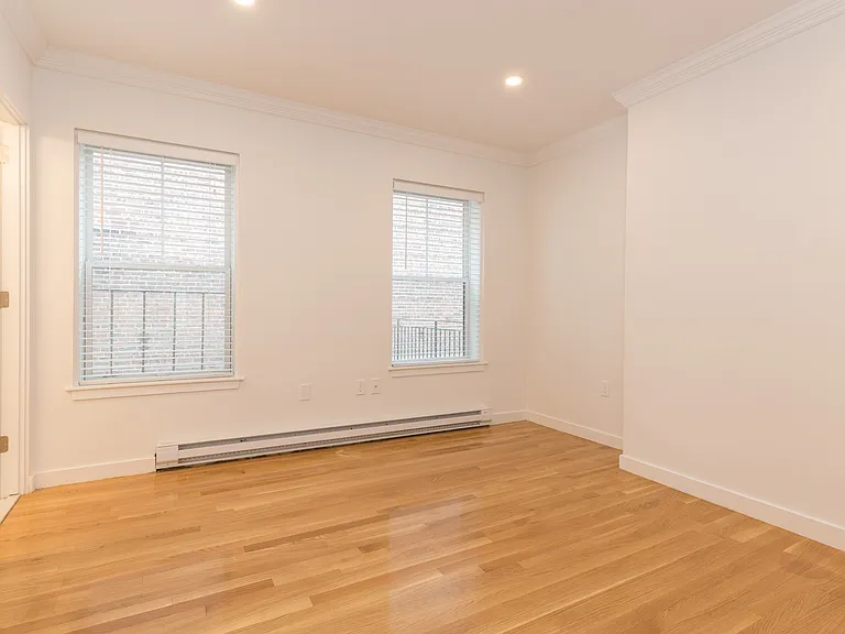 99 W Springfield St #3 — Photo 6