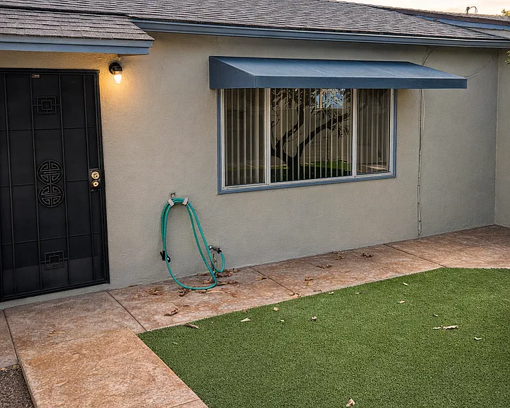 3085 Palm St — Photo 1