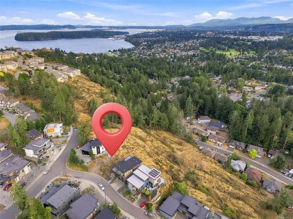 103 Amphion Ter, Nanaimo, BC V9T 0J1