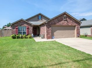 21440 E 36th St S, Broken Arrow, OK 74014