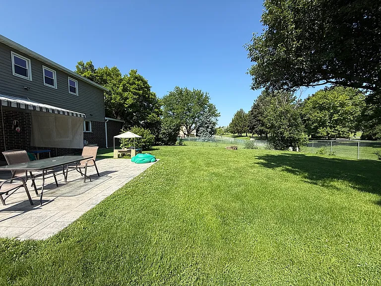 1550 W Goldengate Dr — Photo 32