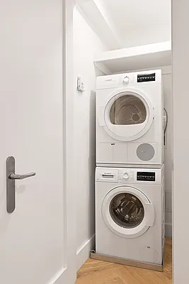 Rented by Compass | media 7