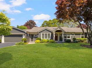 29 Riverside Dr, Barrington, RI 02806