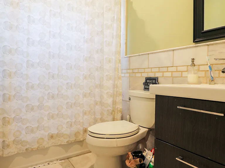 148 Langdon Ave #2 — Photo 4