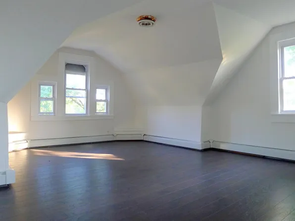 (undisclosed Address), East Orange, NJ 07017