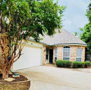 716 Harbour Town Dr, Lake Dallas, TX, 75065