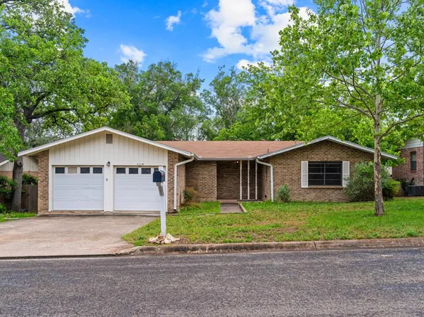 1119 Warbler Dr, Kerrville, TX 78028