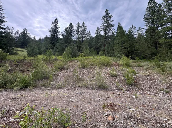 Shuswap Ave, Lumby, BC V0E