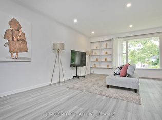 19 Beacham Cres, Toronto, ON M1T1M9