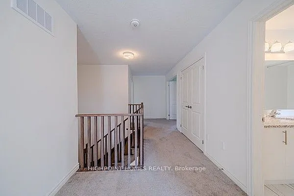 512 Trevor St — Photo 24