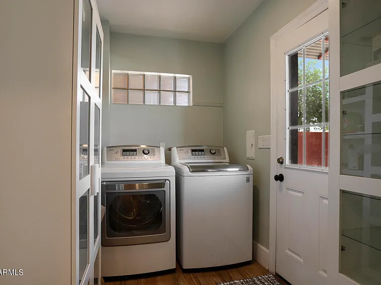 2235 E Heatherbrae Dr — Photo 17