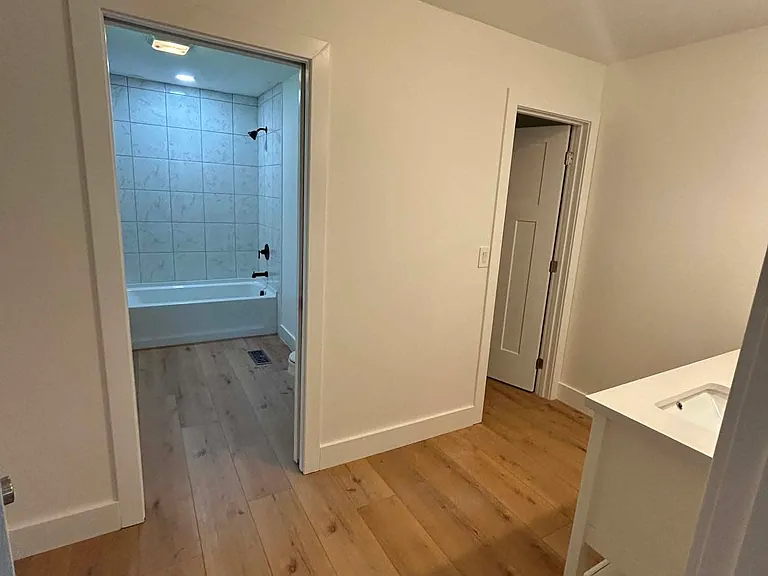5422 S Wilson Rd — Photo 22