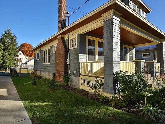 2nd image of 341 Taylor Ct