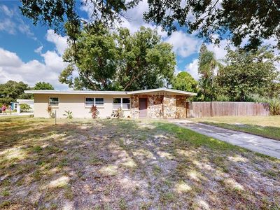 8583 Narcissus Ave, Seminole, FL, 33777
