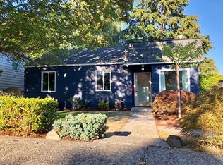 8552 37th Ave SW, Seattle, WA 98126