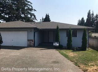 4526 92nd St NE #B, Marysville, WA 98270