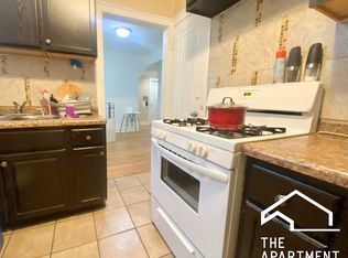 4454 W Diversey Ave #2E, Chicago, IL 60639