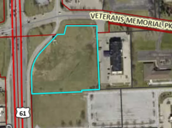 65 & Brady St, Davenport, IA 52806