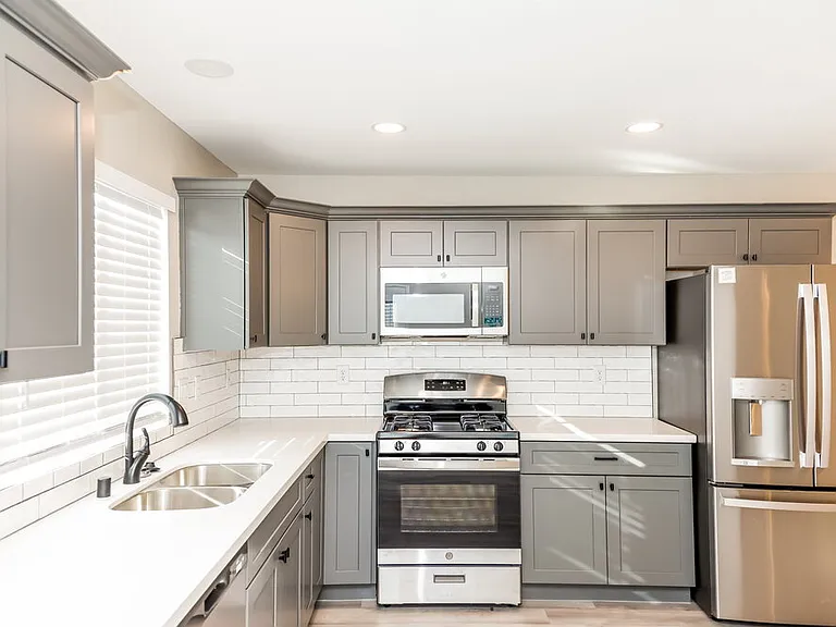 405 Rocky Rd — Photo 8