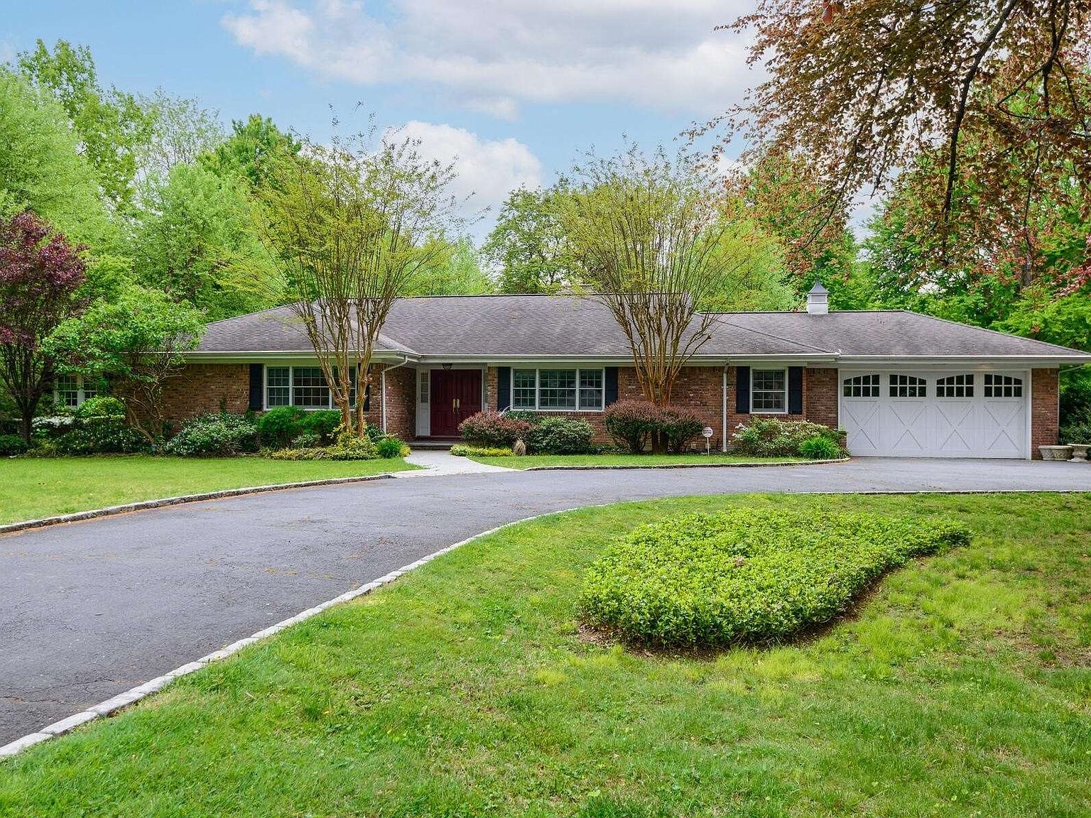 7 Old Estate Road, Glen Cove, NY 11542 Zillow