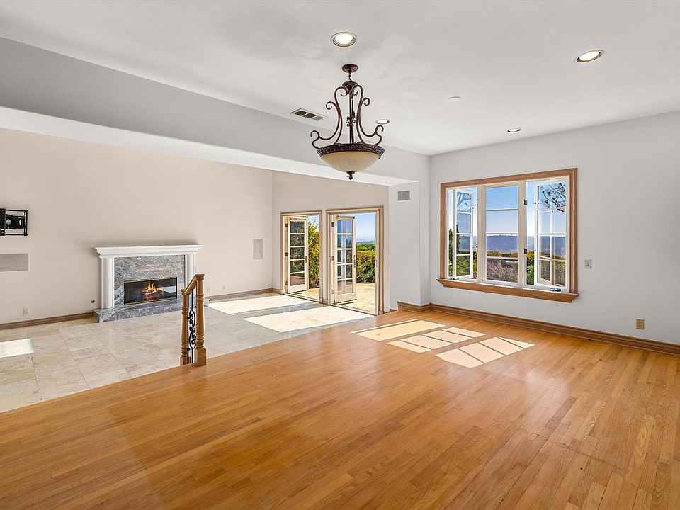 Formal Dining Room with Ocean View