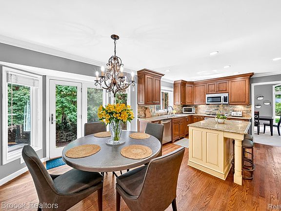 4th image of 27261 Apple Tree Ln