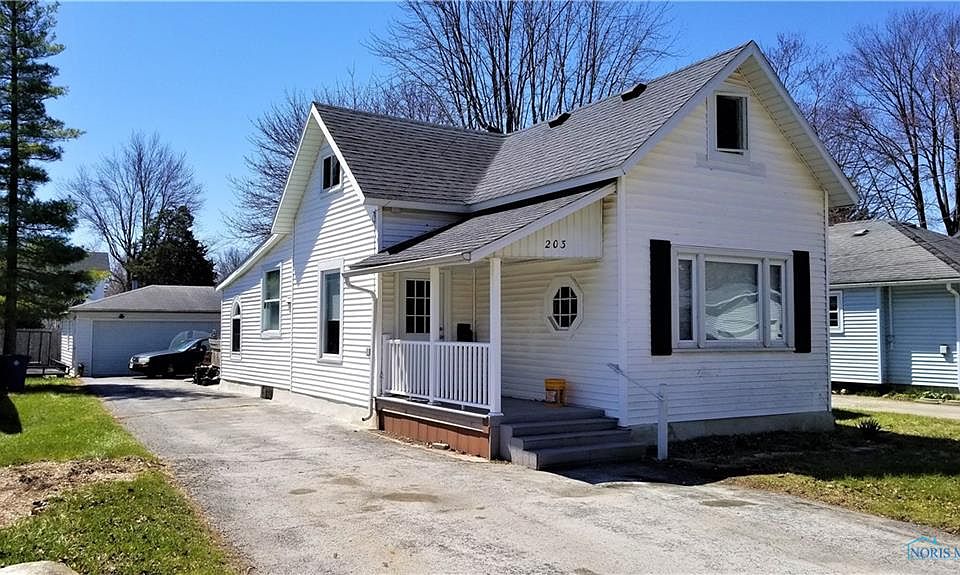 1st image of 203 Dill Ave