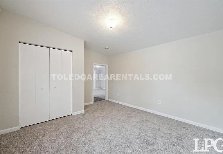 2129 Nevada St — Photo 13