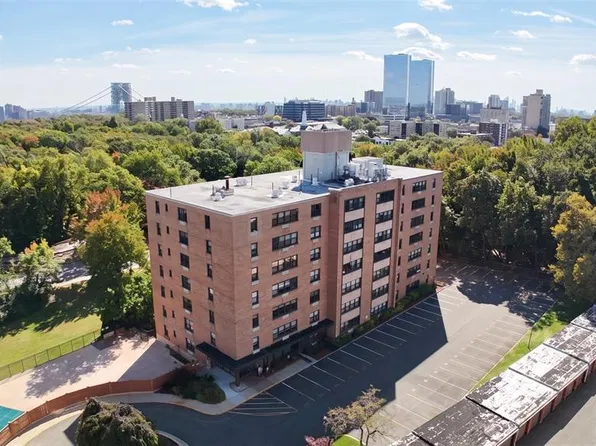 2348 Linwood Avenue #2O, Fort Lee, NJ 07024