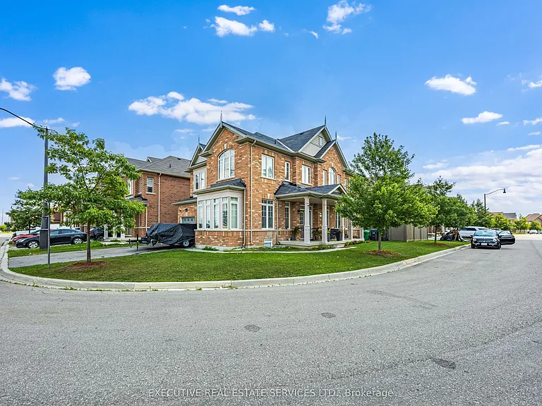 61 Truro Cir N — Photo 3