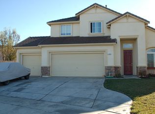 1300 Samantha Creek Dr, Patterson, CA 95363