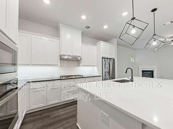 3rd image of 9324 Trammel Davis Rd