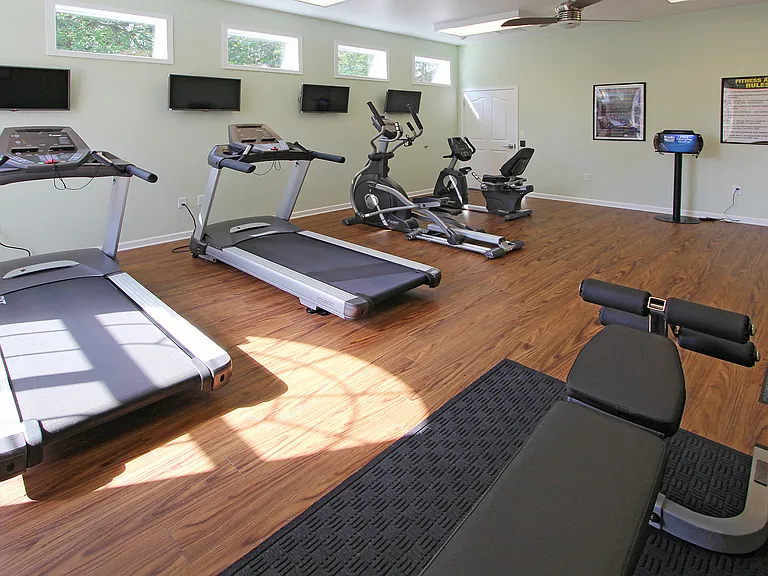 Brooks Edge Apartments — Photo 14