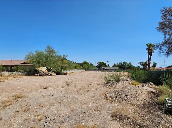 Le Mann Cir, Las Vegas, NV 89146