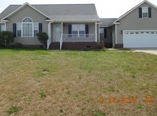 208 Striding Ridge Dr, Goldsboro, NC 27534