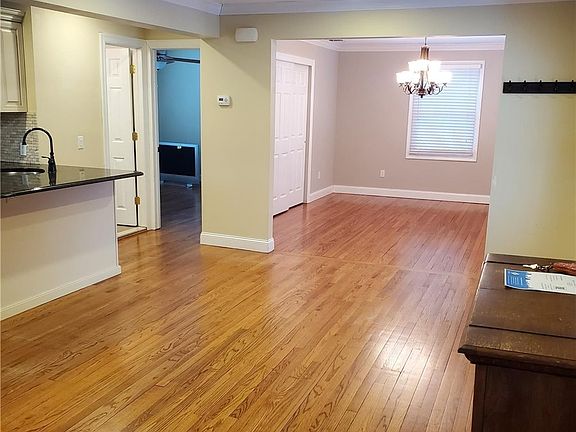 2nd image of 100 Harmony Dr